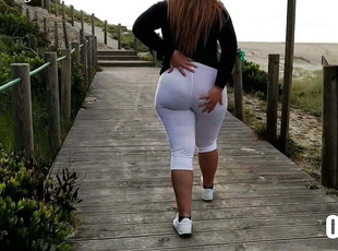 Latina In White Leggings Gets Great Fuck